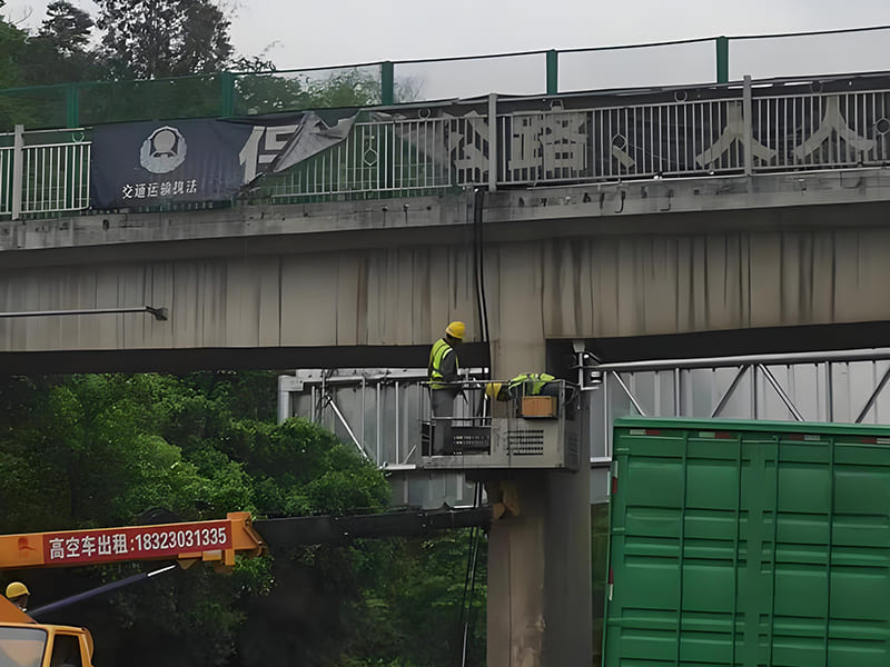 桥架安装.jpg